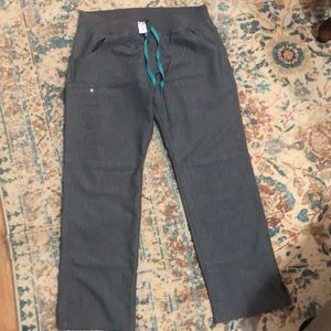 Figs Kade cargo scrub pants